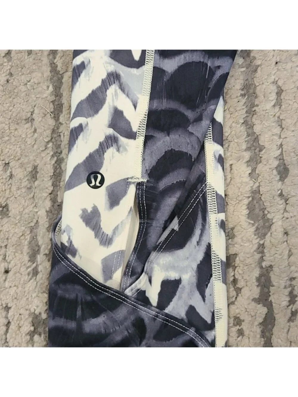Lululemon Wunder Under Pant*SE Dance Pretty Plume Angel Wing Black